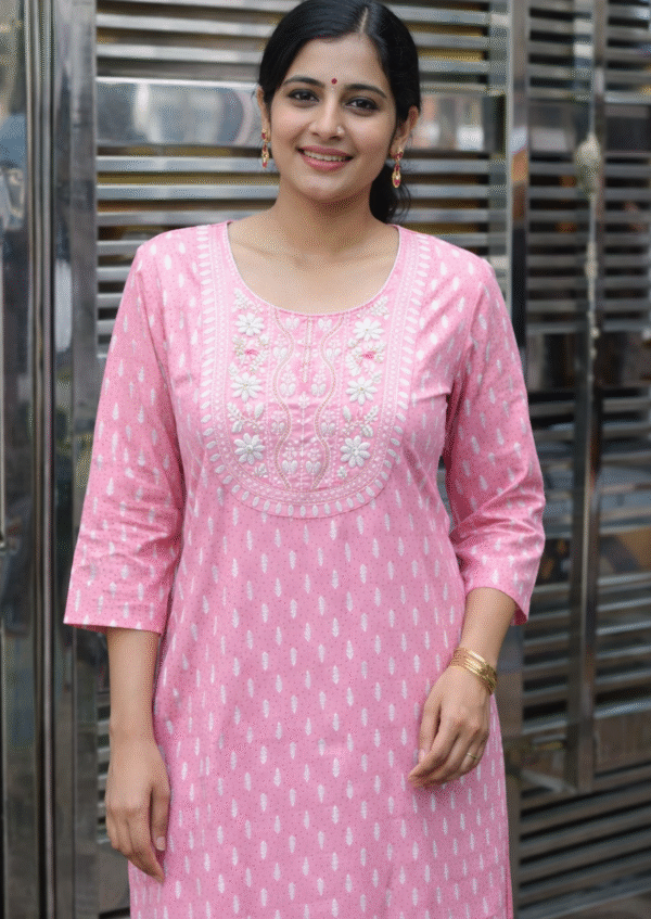 Elegant Pink Kurti
